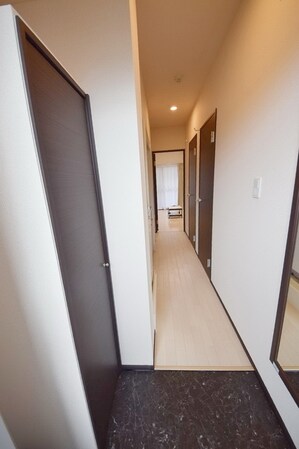 クレイノフラーズ アント ルポの物件内観写真